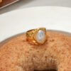 acrylic pearl hammered ring – elegant