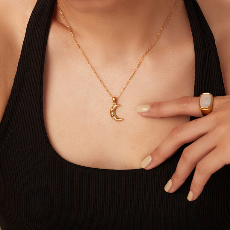 moon pendant necklace – 18k gold plated with zircon