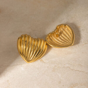 Heart Texture Symmetrical Stud Earrings