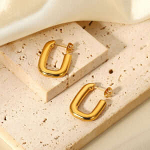 geometric square c earrings – 18k gold plated