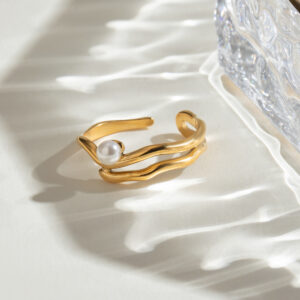 Mother of Pearl Wave Open Ring